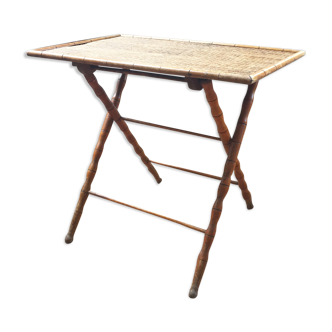 Folding table in bamboo imitation
