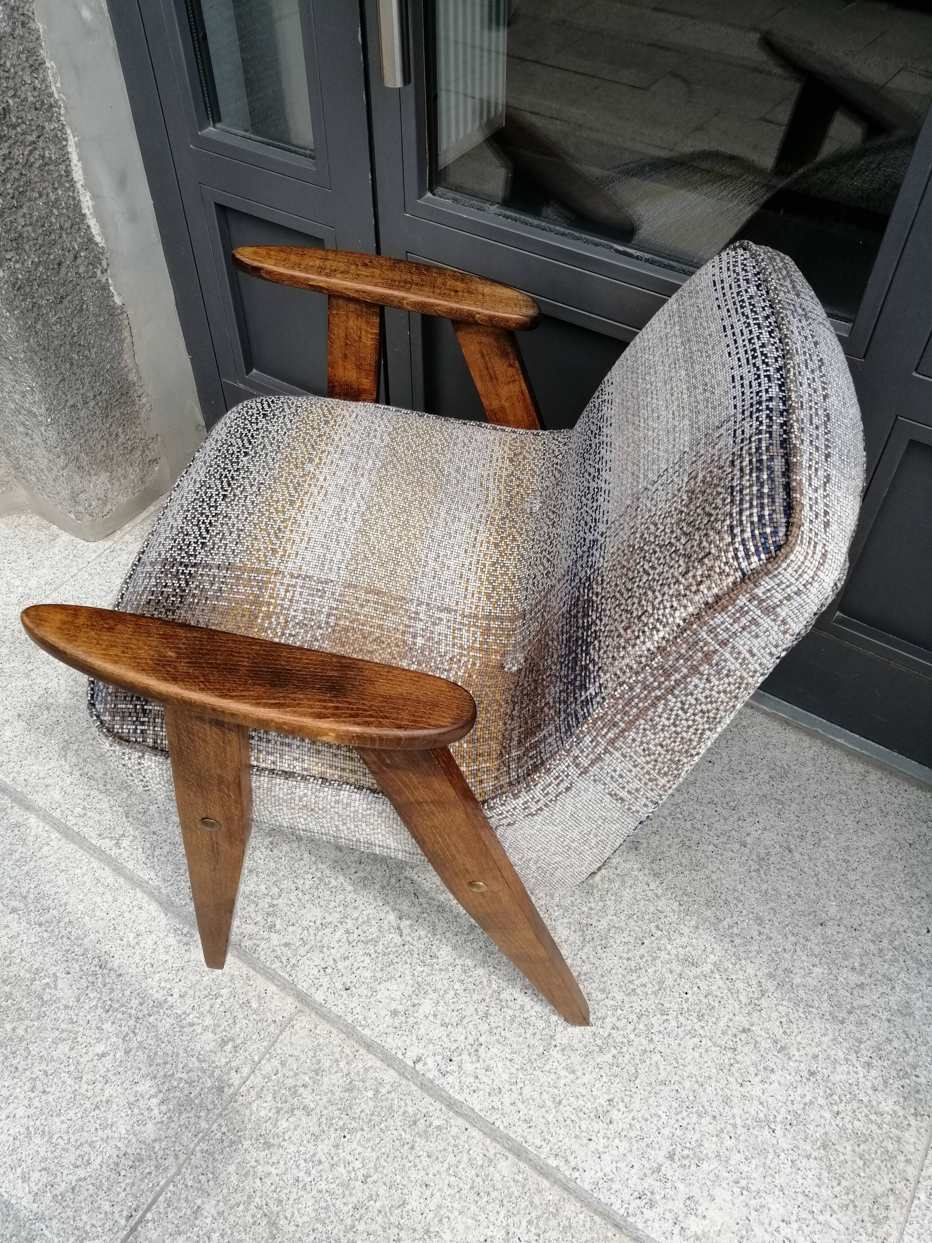 Polish 366 armchair by J. Chierowski, 1962