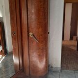 Armoire vintage