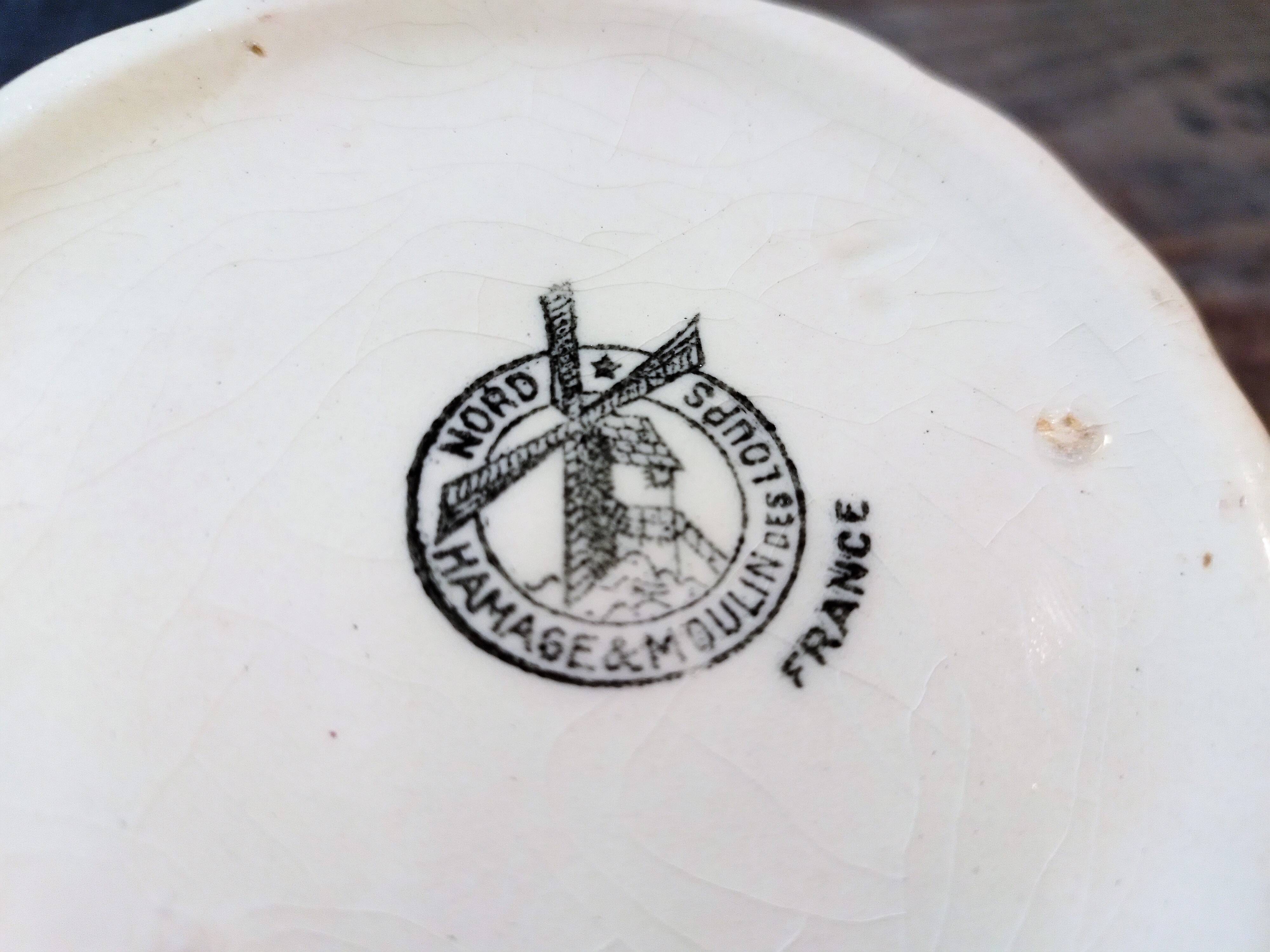 Candy box St Amand 1930s