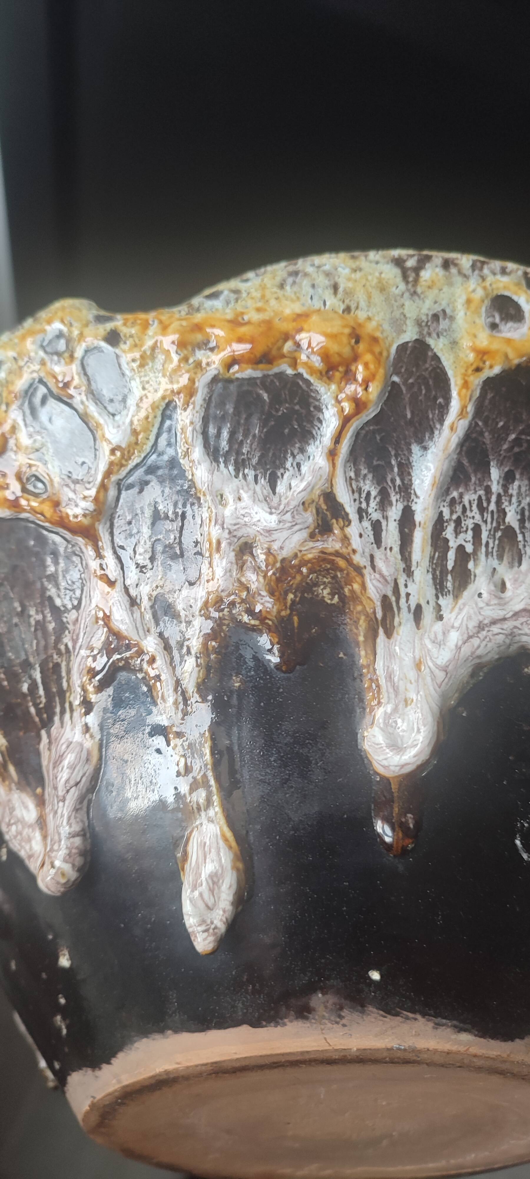 Large Coupe "Fat Lava" Volcanic Character Piece (1960/70)