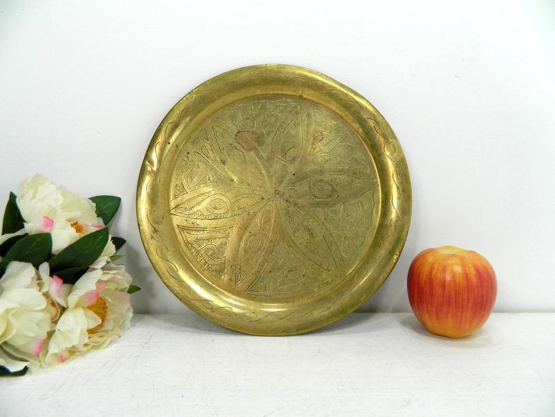 Moroccan tray in engraved brass