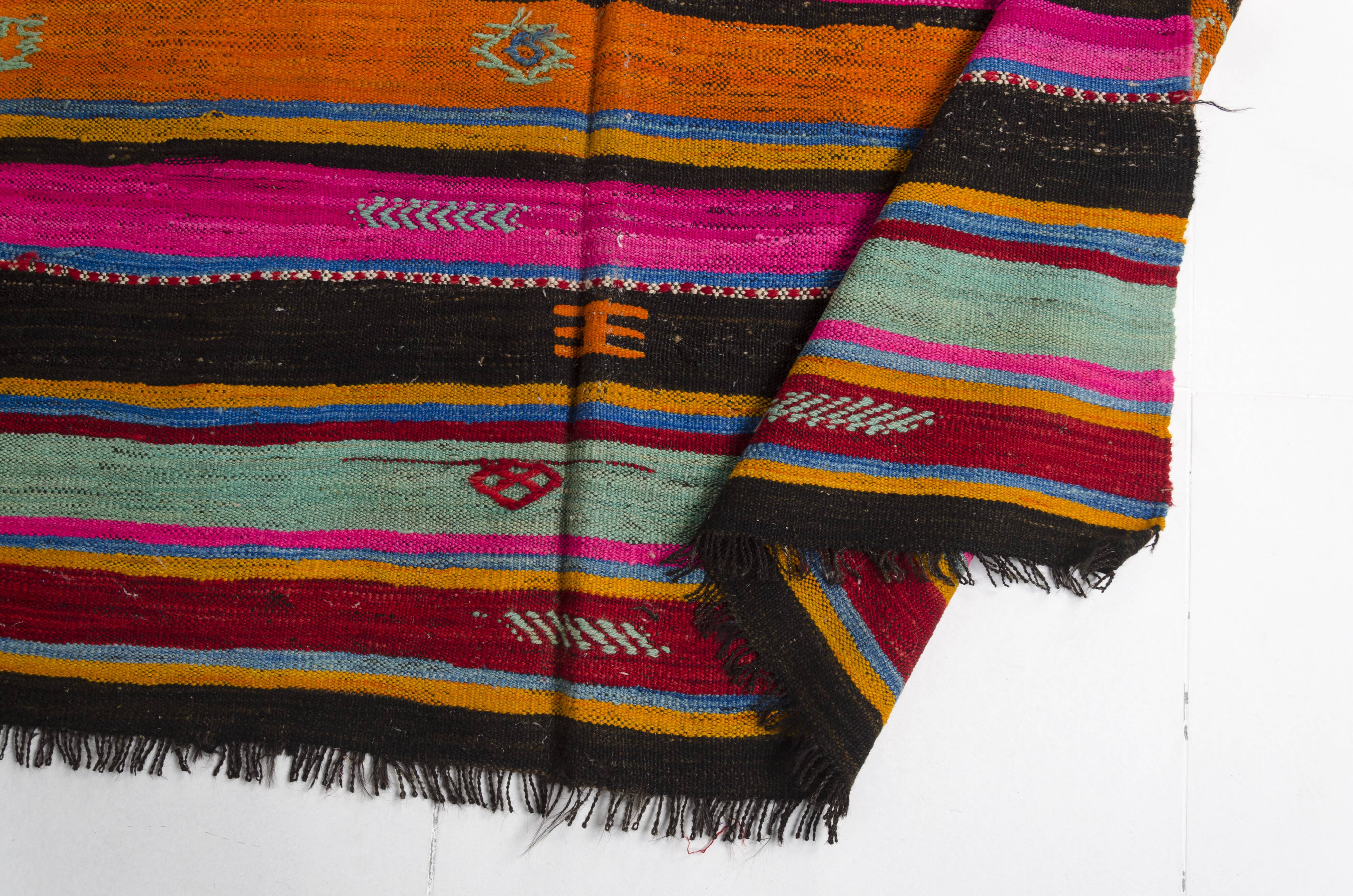 Vibrant Vintage Anatolian Kilim,Hand-Woven Wool & Cotton Rug – sku 137