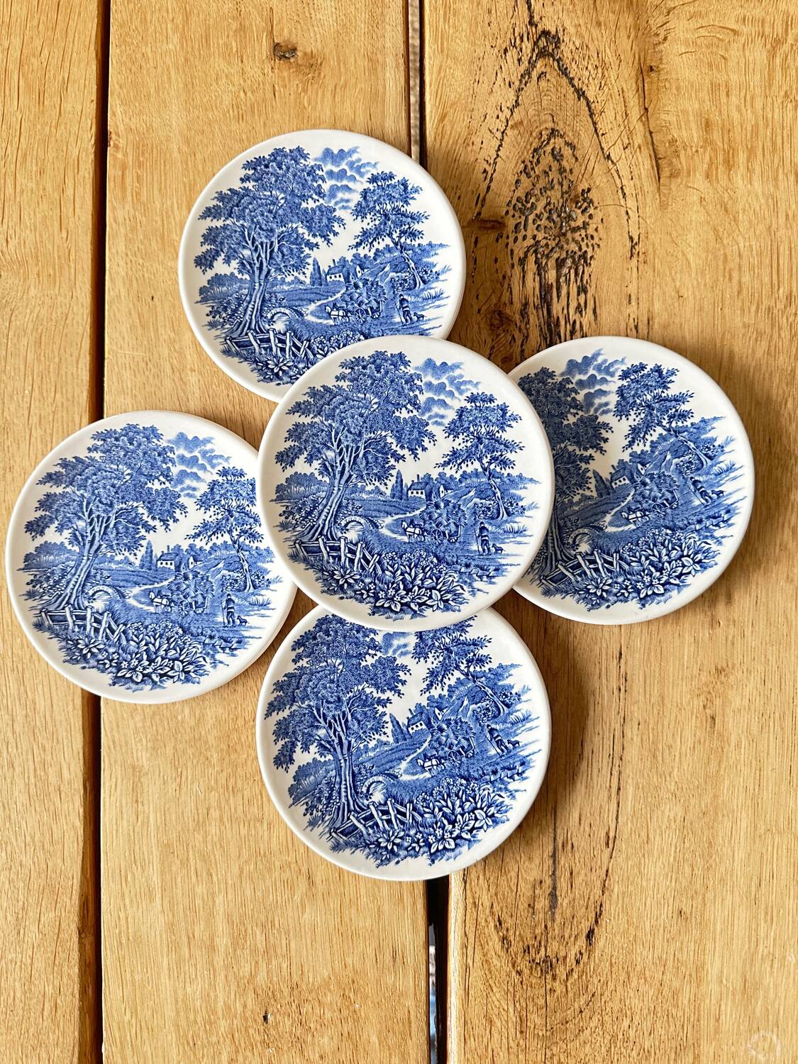 Assiettes à pain