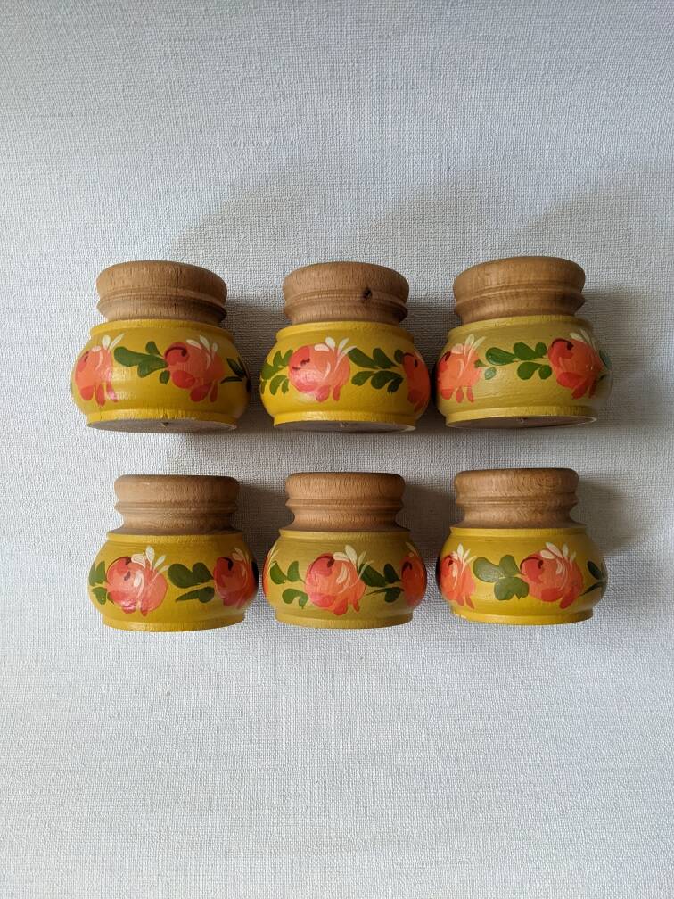 Egg cups in wood with hand-painted floral decoration, handcrafted