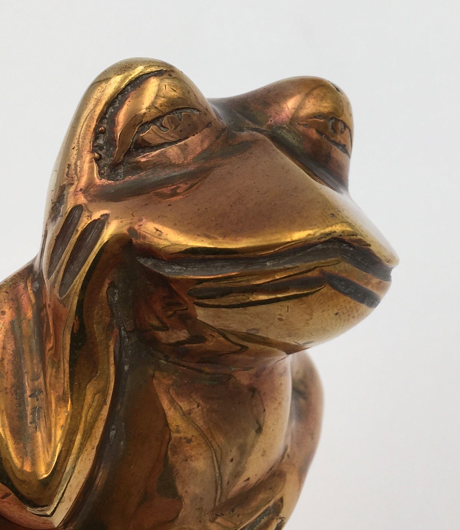 Vintage brass frog figure - 1970s
