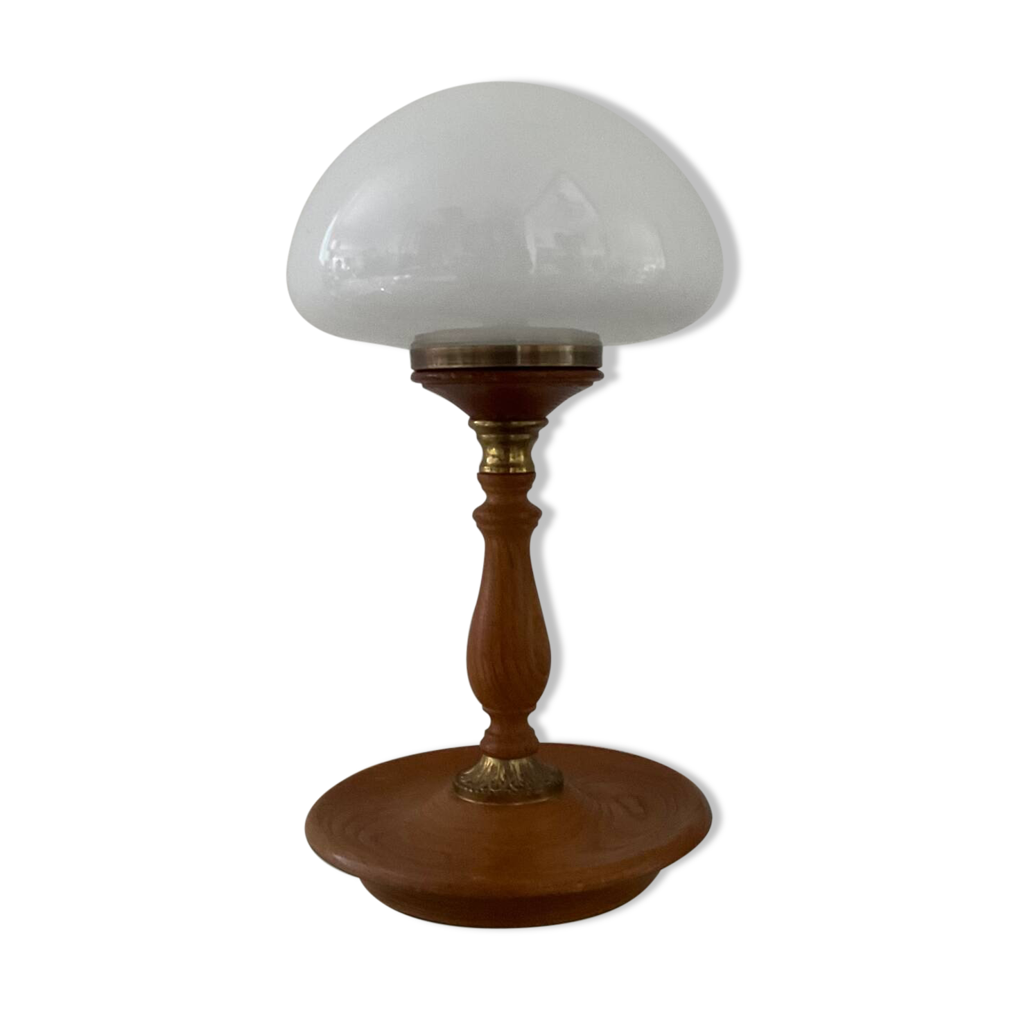 Lampe scandinave en bois et opaline