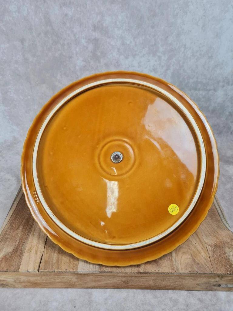 Vintage serving tray with wooden handle – numbered 7532