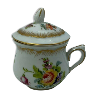 SMALL SAUCE POT IN SAXONY PORCELAIN WITH FLORAL DECORATION