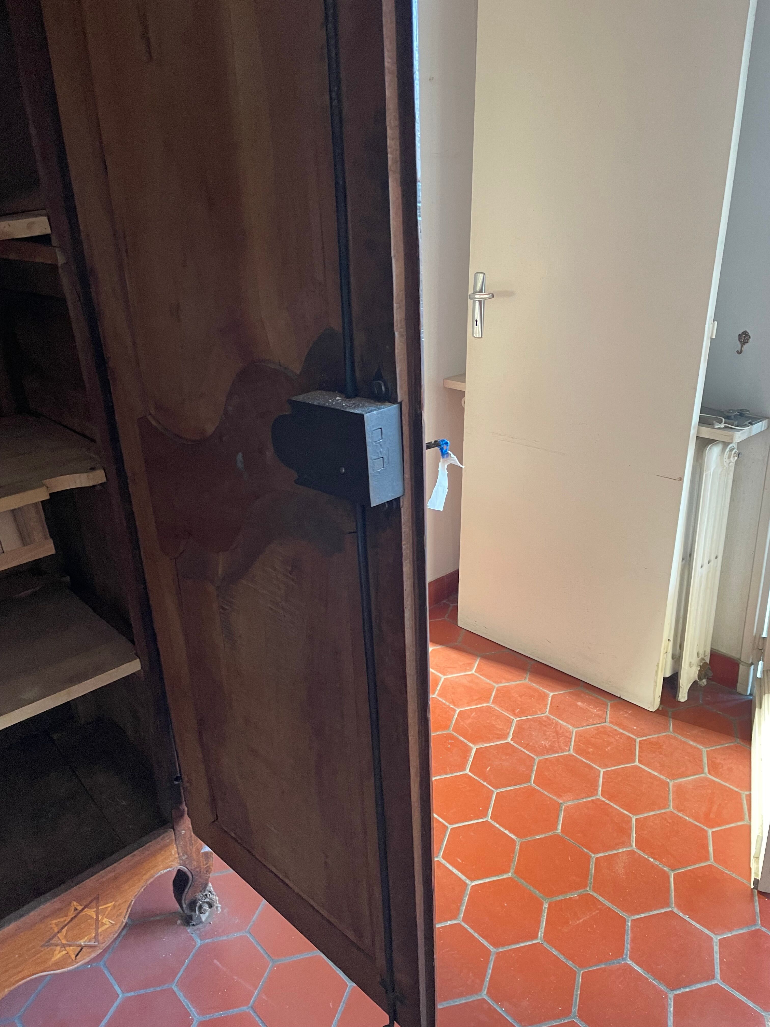 Armoire Louis Xv en noyer