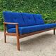 Mid Century 3-seater canapé in teak attributed to Arne Vodder.
