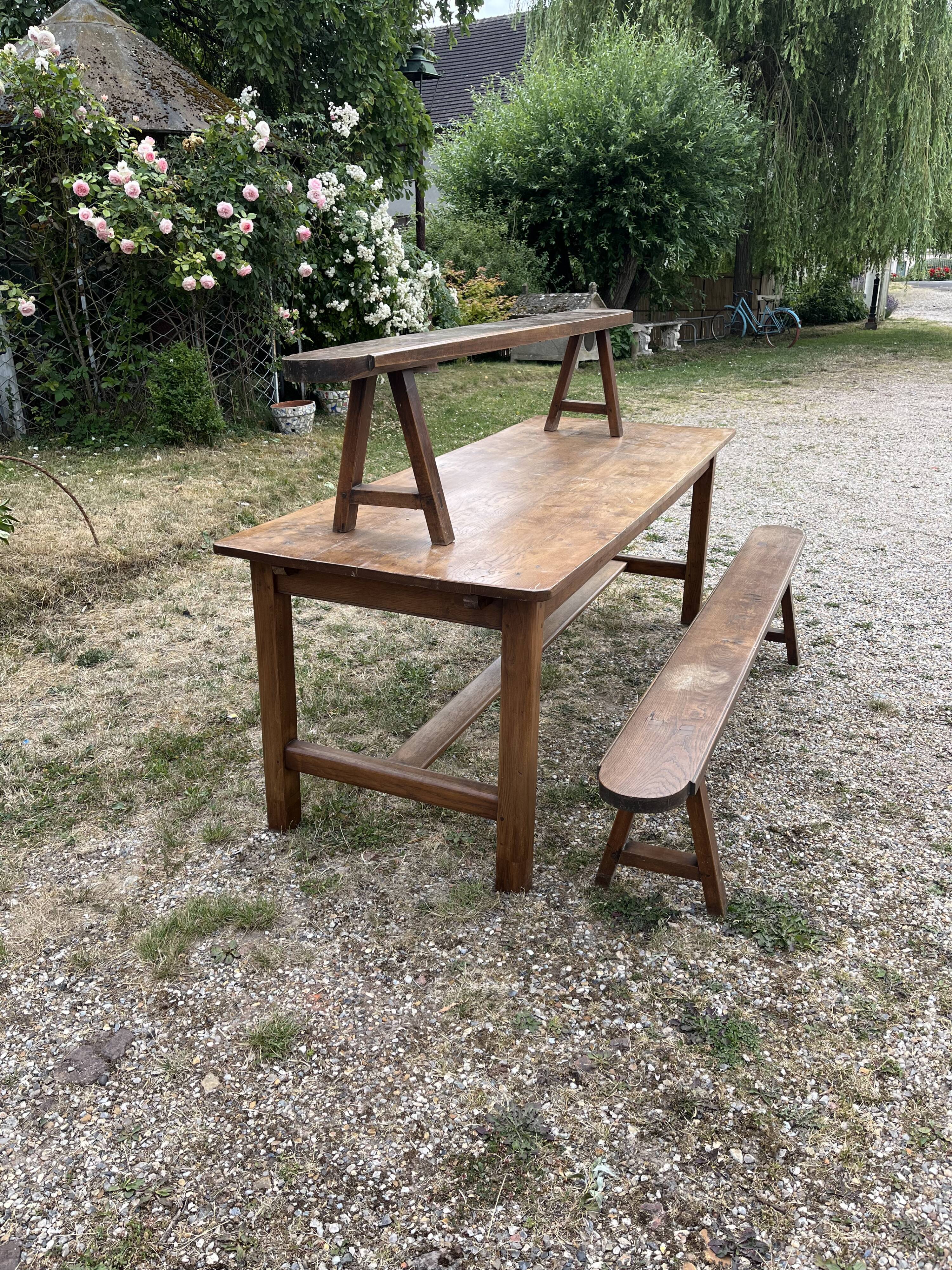 Large oak farmhouse table 3.18m