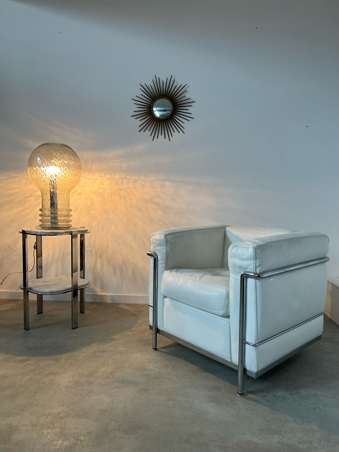 Armchair LC2 design Le Corbusier for Cassina