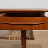 Table basse en teck et rotin du milieu du siècle, Danemark, années 1960