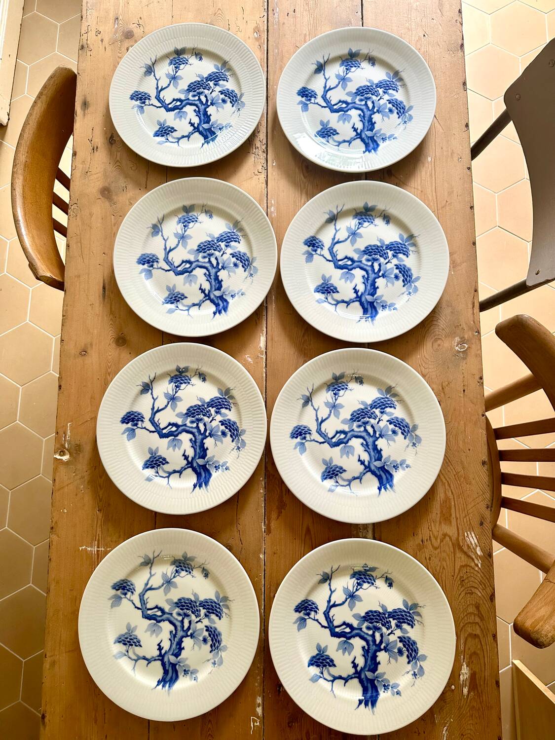 Set of eight German porcelain plates from the 1950s