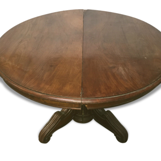 Mahogany dining room table