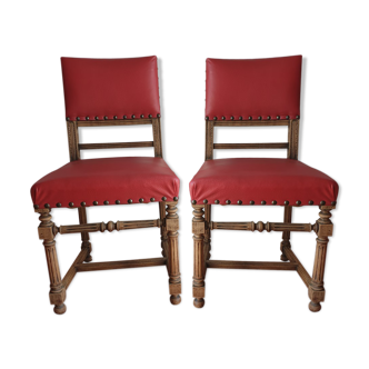 lot 2 chairs