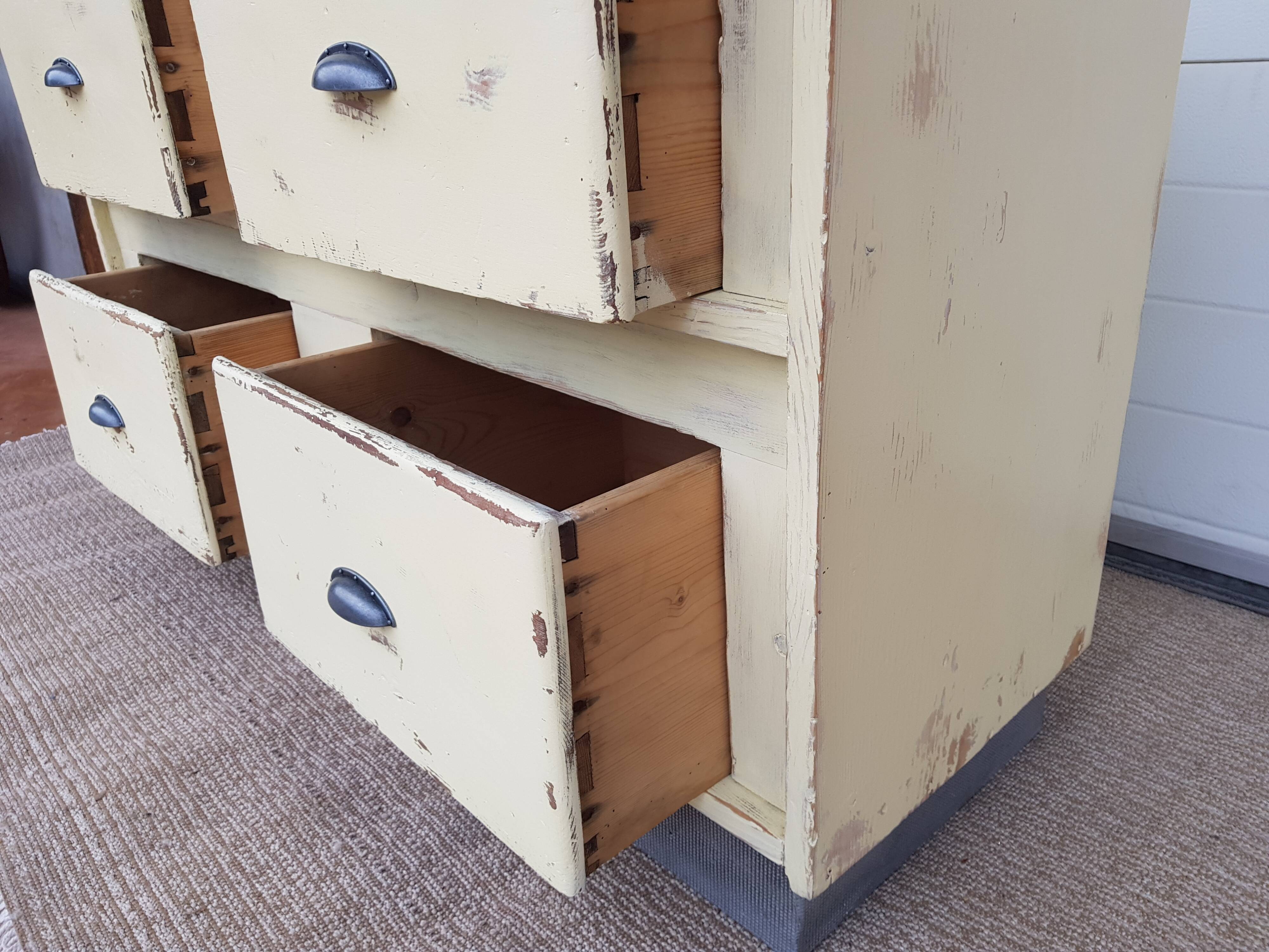 Old grocery furniture 40s