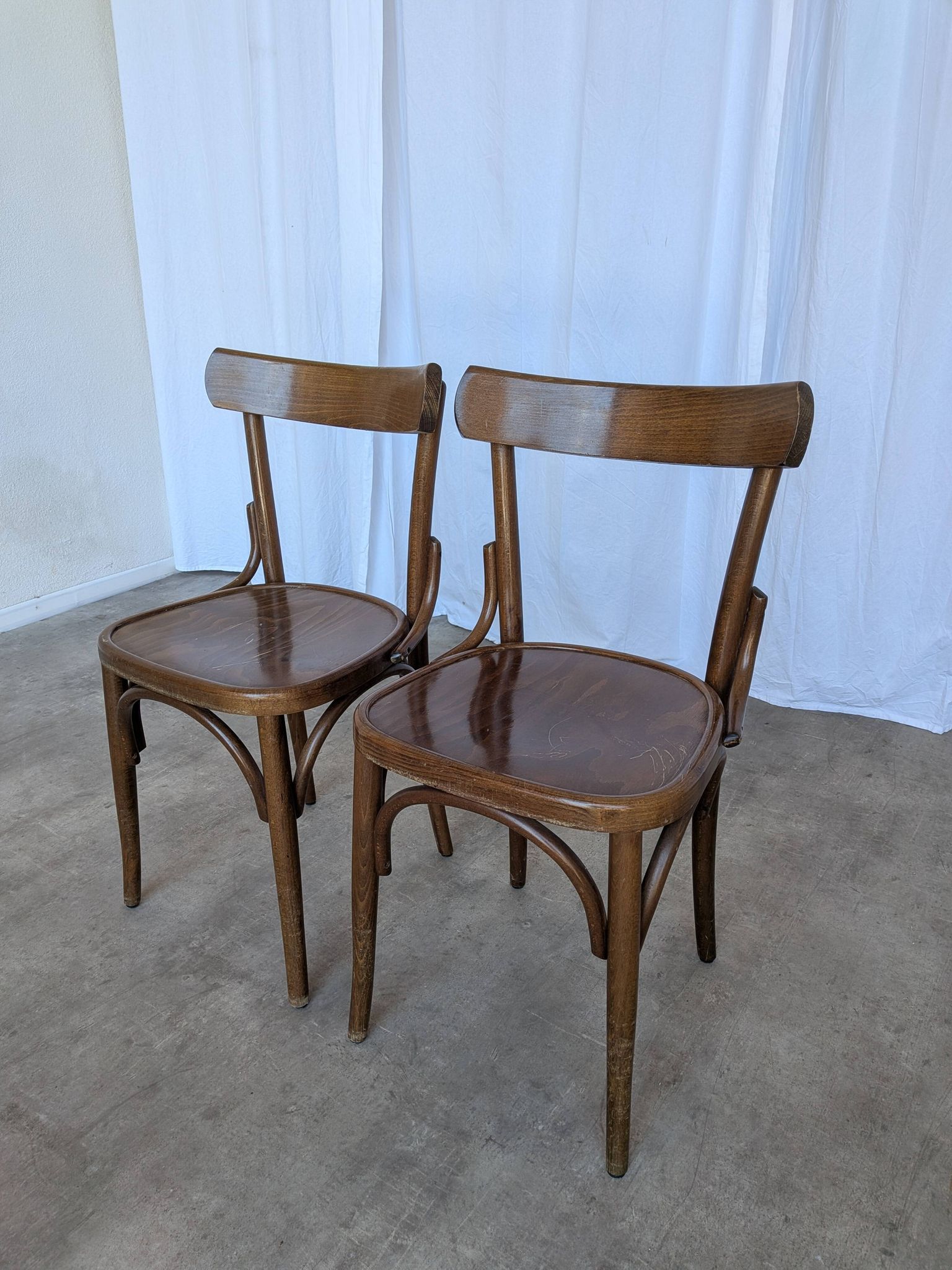 Set of 2 Vintage Wooden Dining Chair: Mid-Century Bistro Style, Yugoslavia