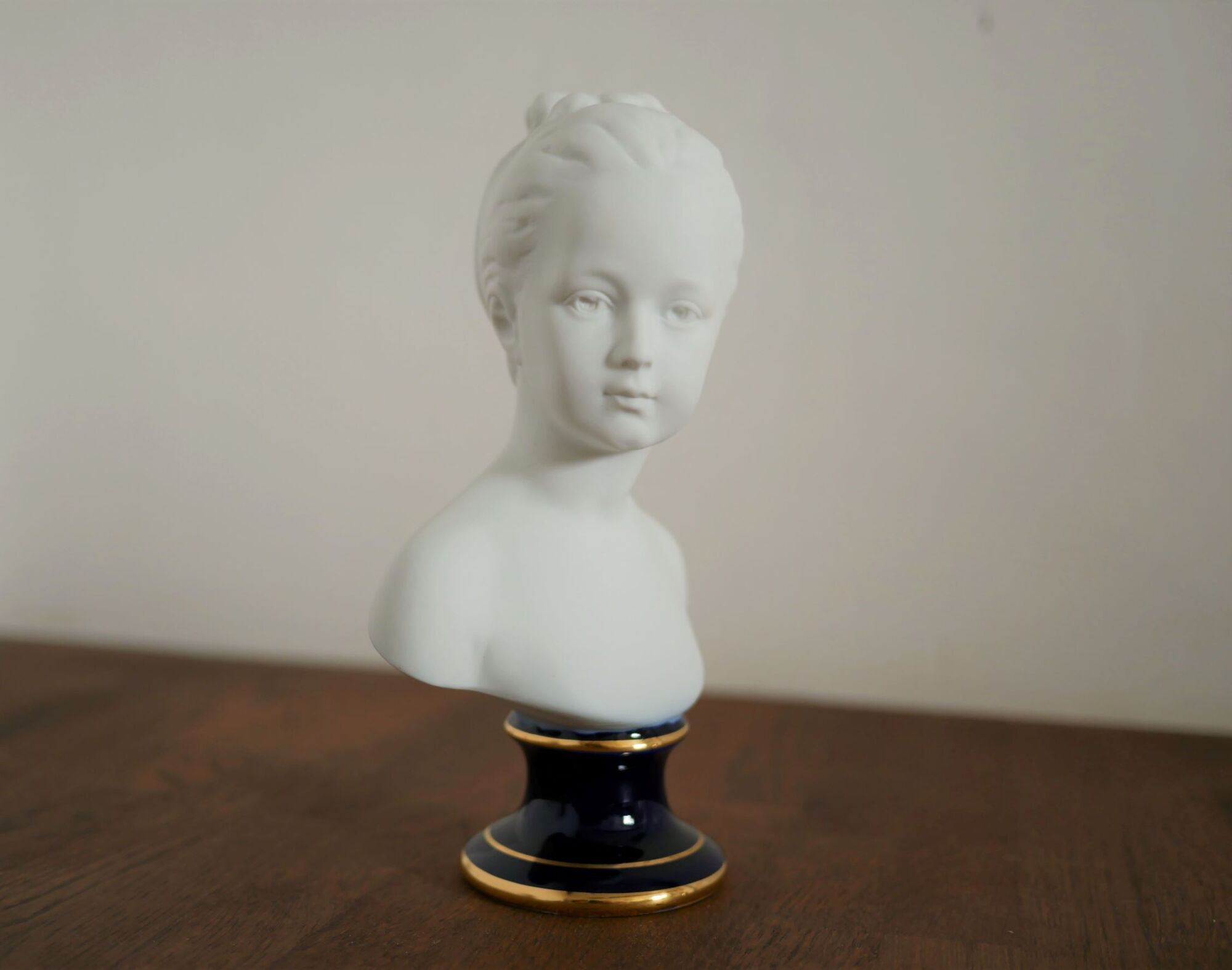 Limoges porcelain girl bust by C.Tharaud