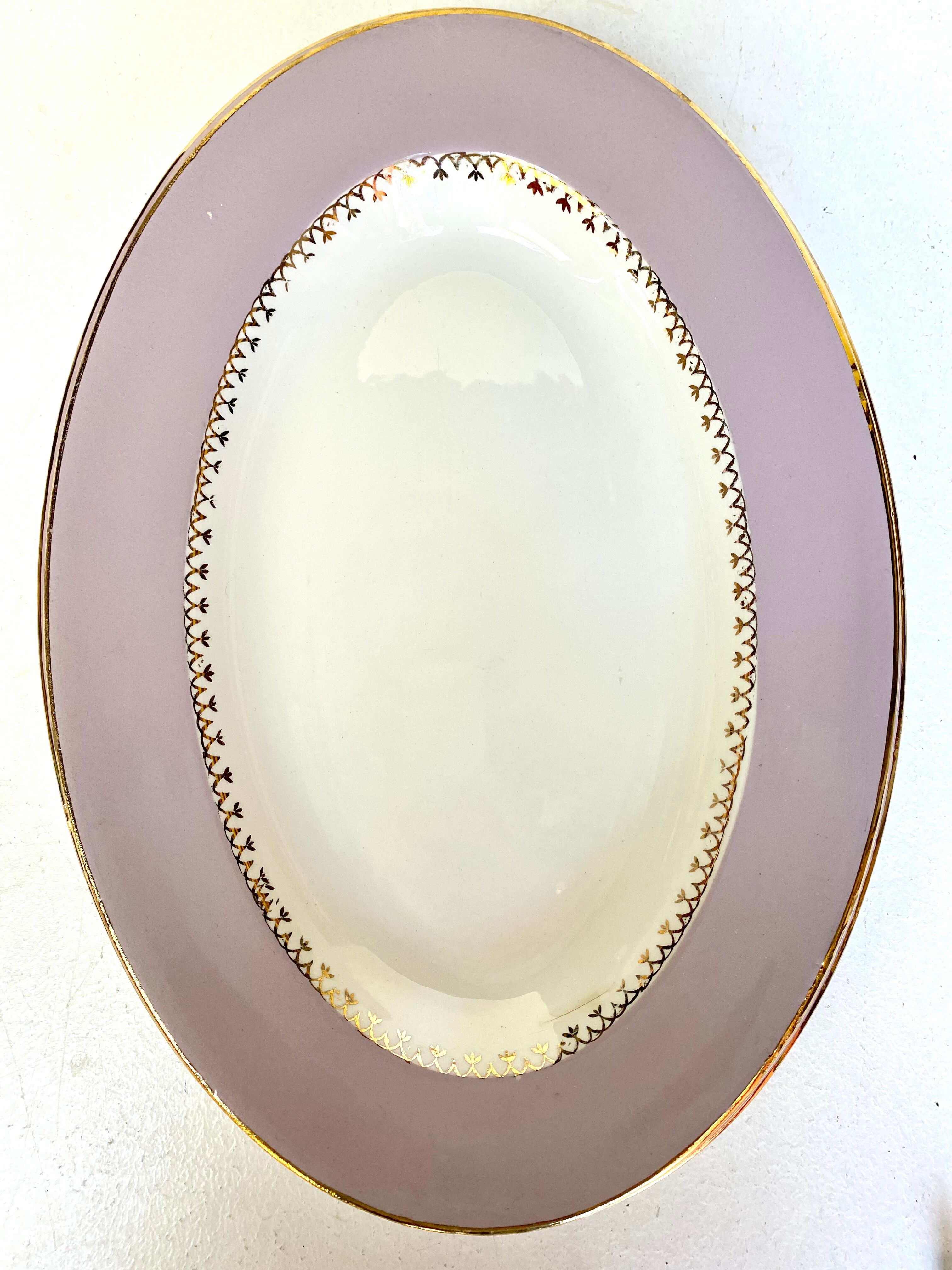 Oval dishes from Amandinoise