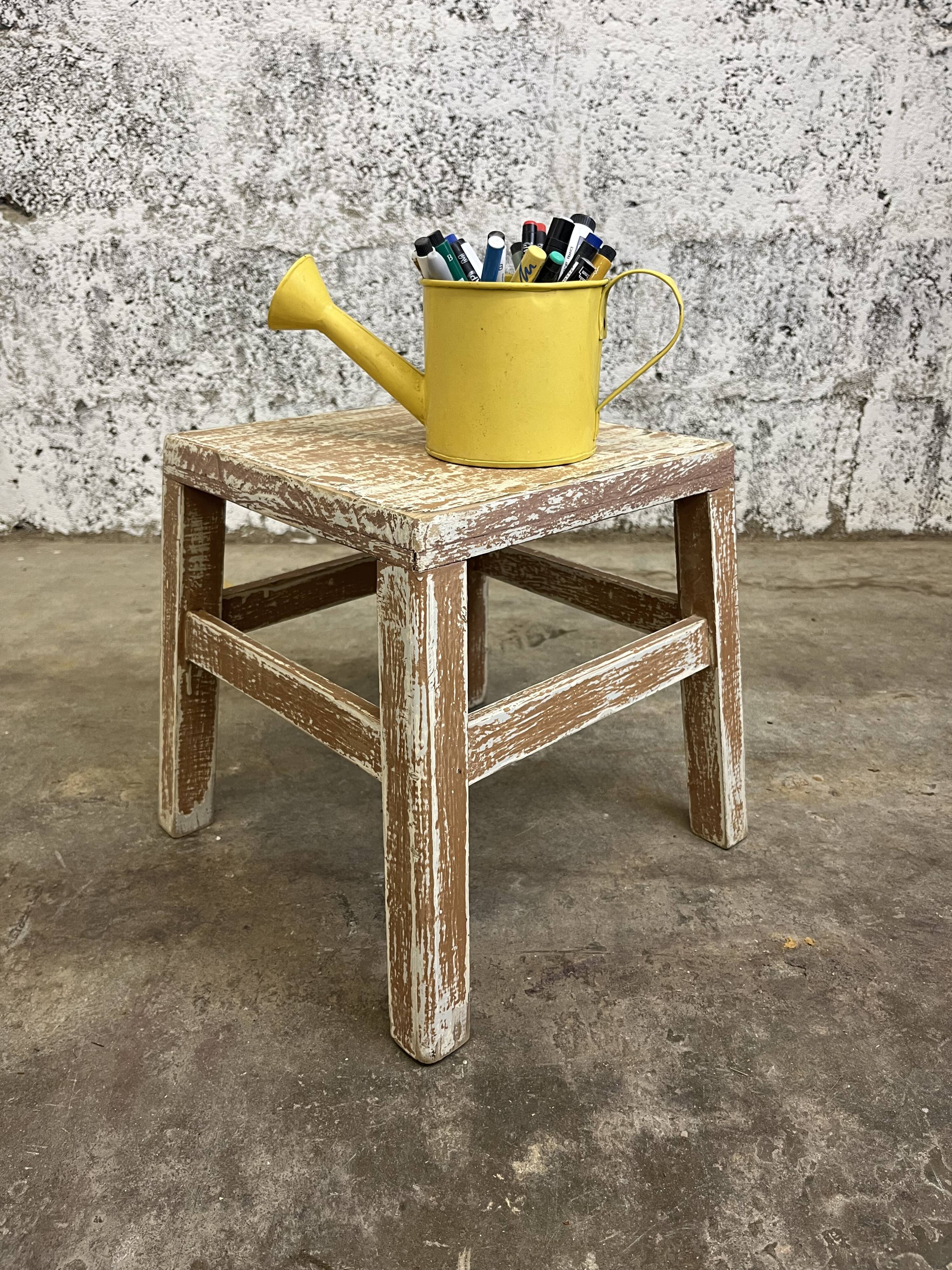 Farm stool
