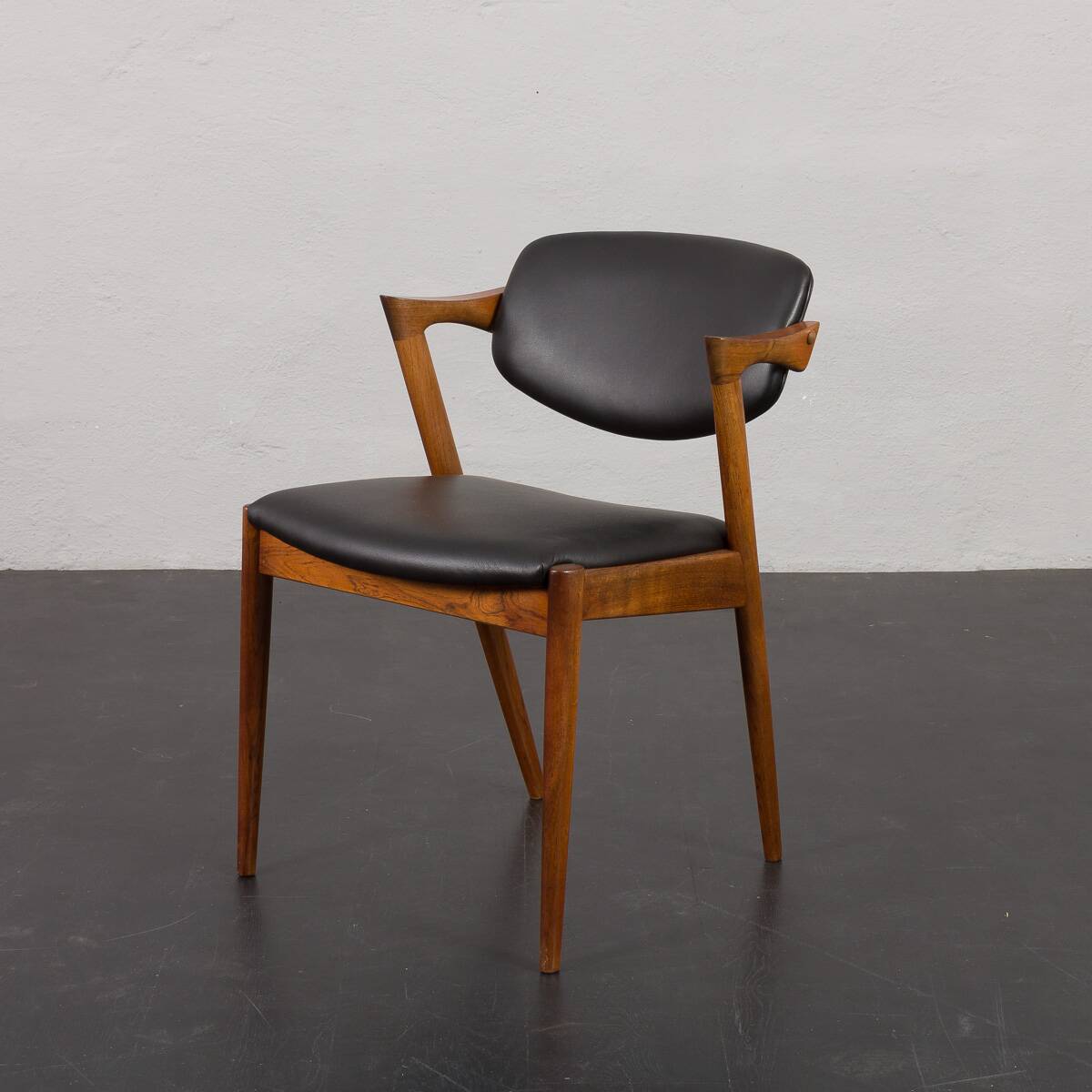 Chaise vintage en palissandre Kai Kristiansen modèle 42 en cuir aniline noir, Danemark 1960