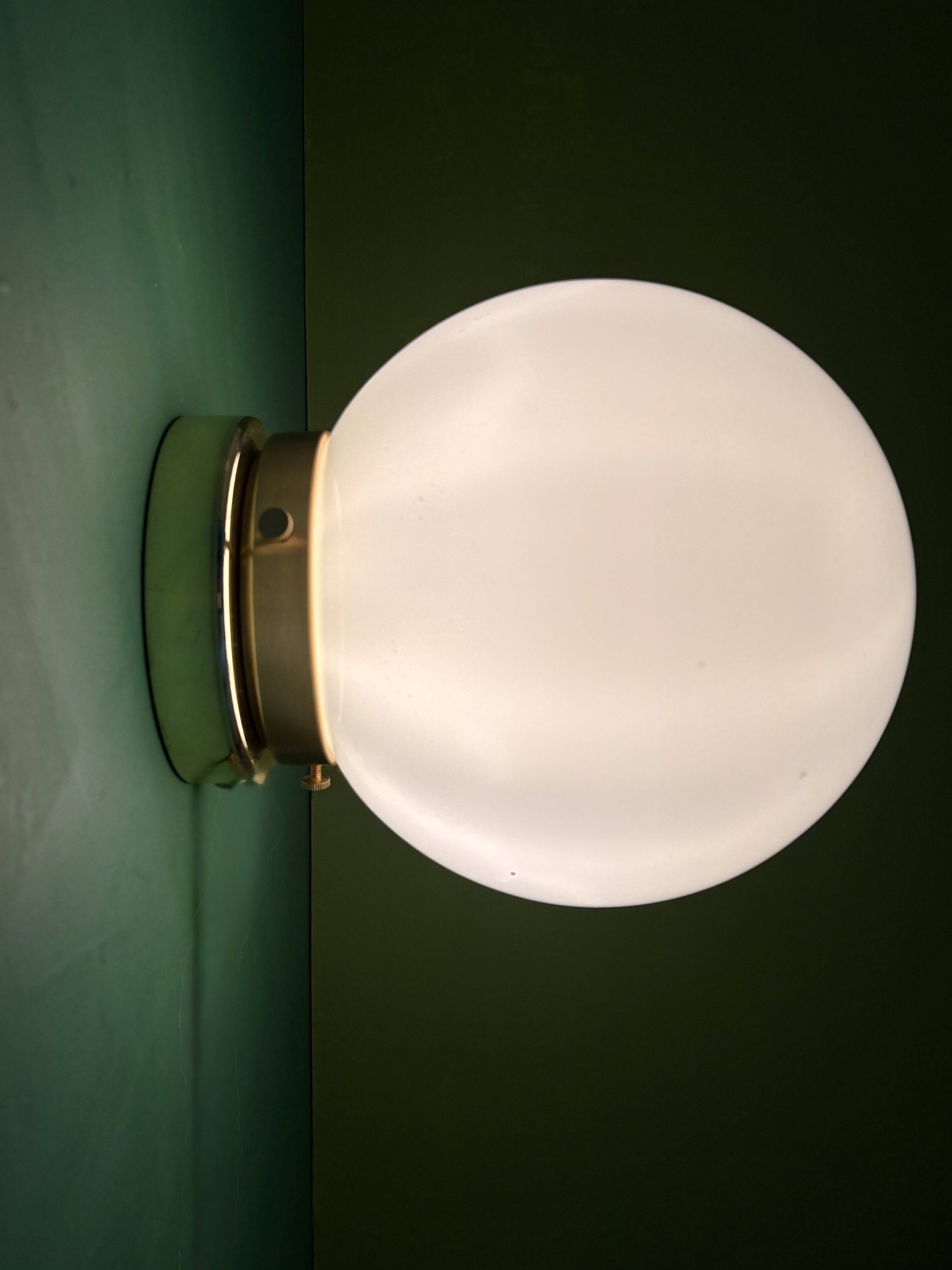 Vintage wall or ceiling light globe in white opaline.