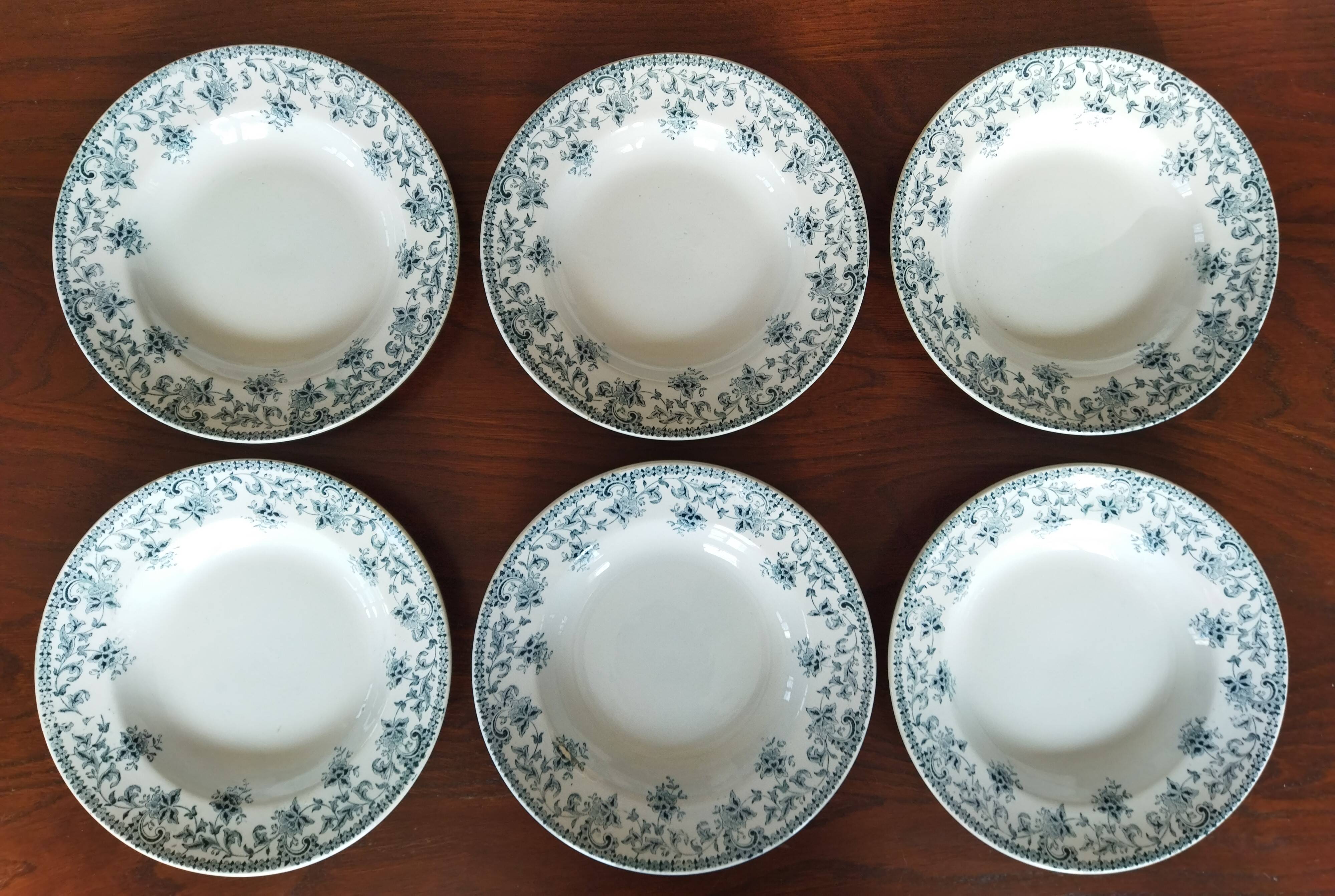 6 St Amand "Jane" iron clay soup plates