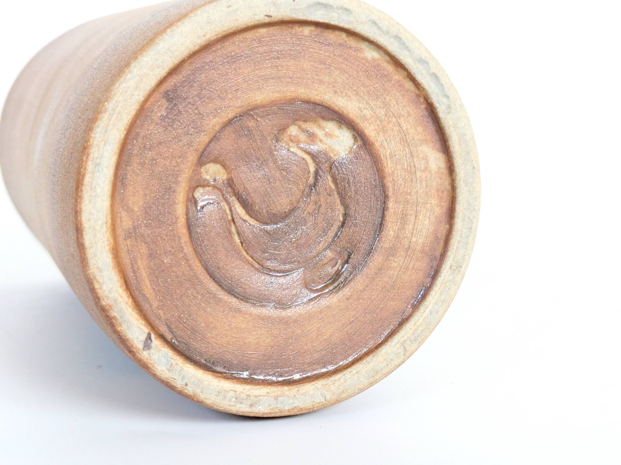 Set of 4 ceramic pieces by Madeleine Brault, Pottery of the Dove