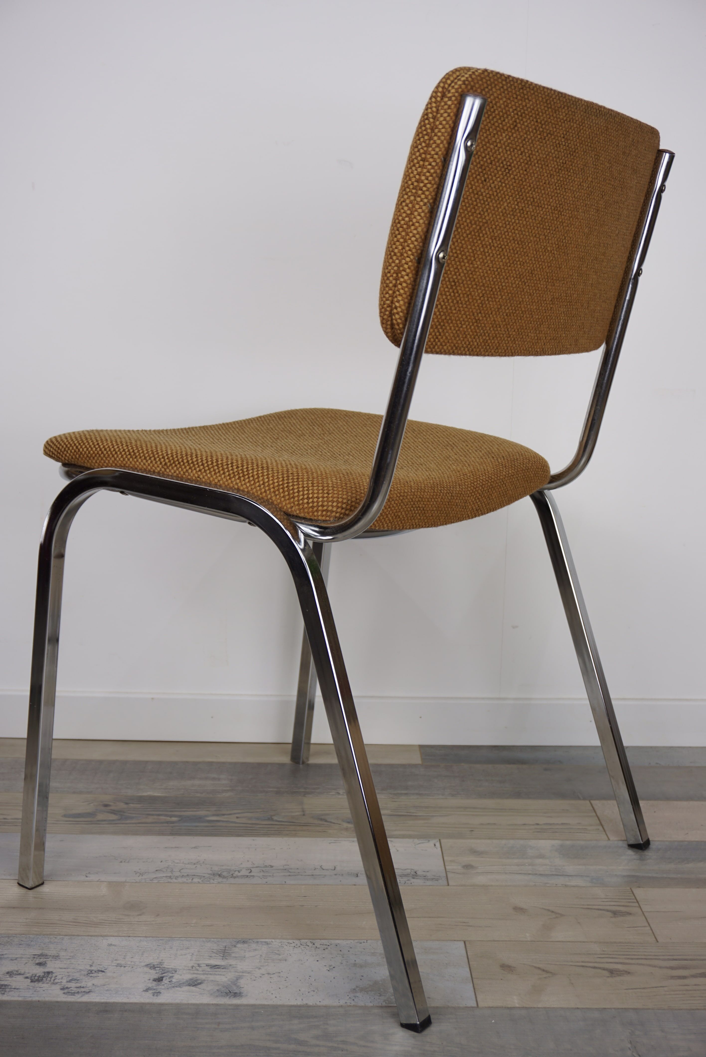 Suite of 6 chrome and tweed chairs 50