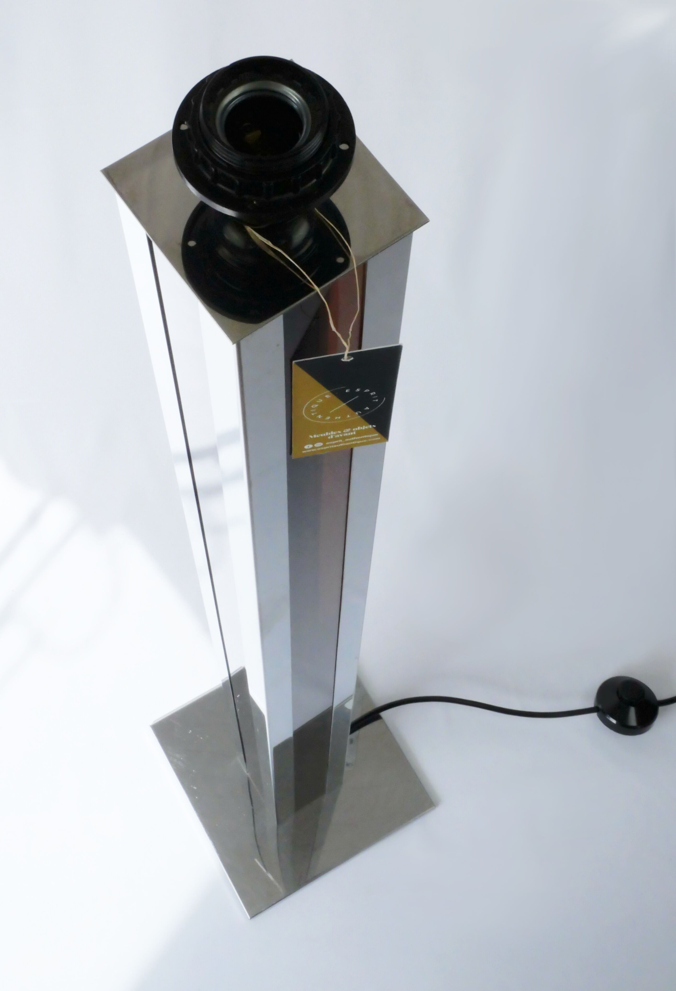 Plexiglass/metal floor lamp 70s