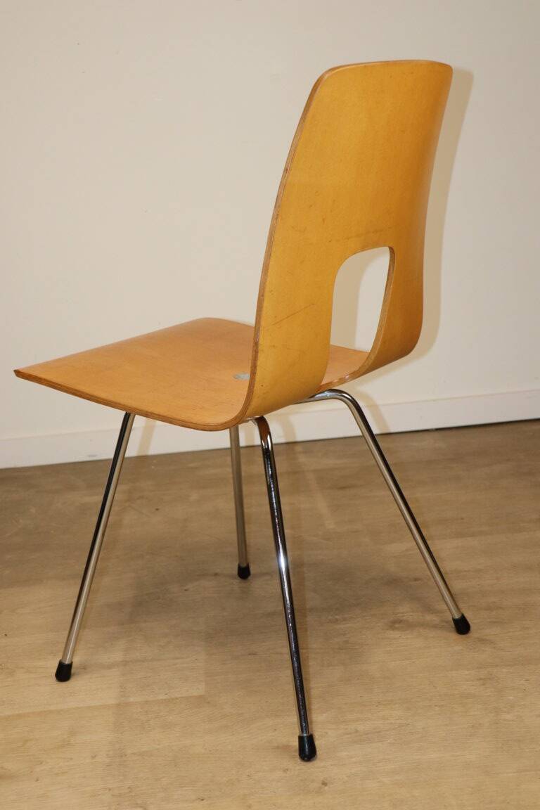 Chaise "One Point" par Hans Bellmann pour Horgenglarus - 1950