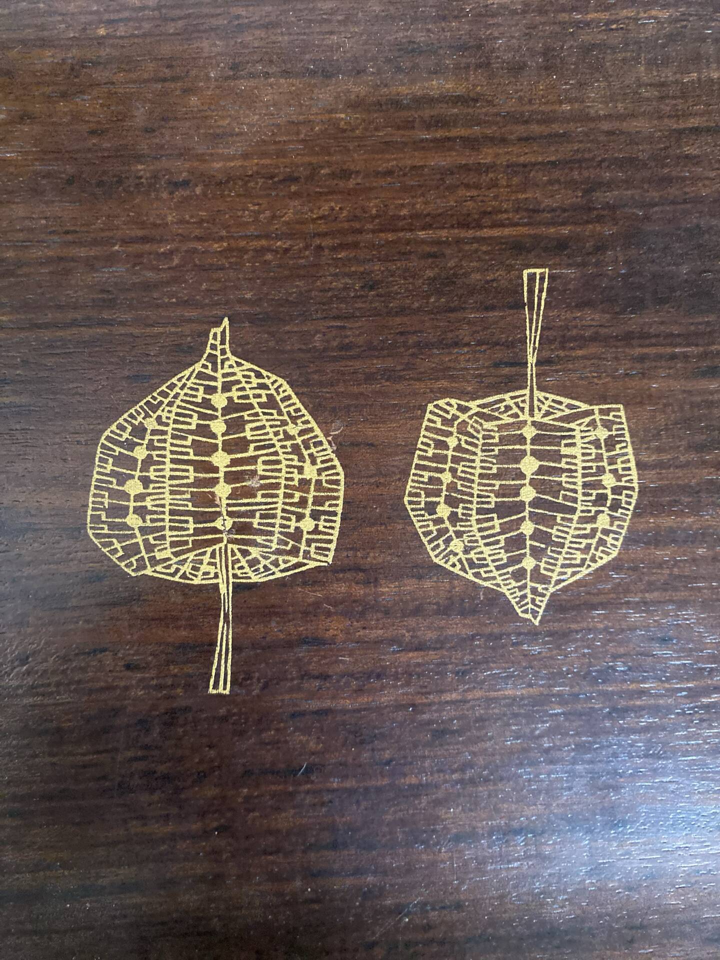 Old plate gold craft rosewood + golden pattern japanese physalis vintage