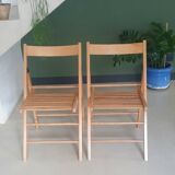 Set of folding chairs