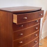 Danish teak chest of drawers with 6 drawers.