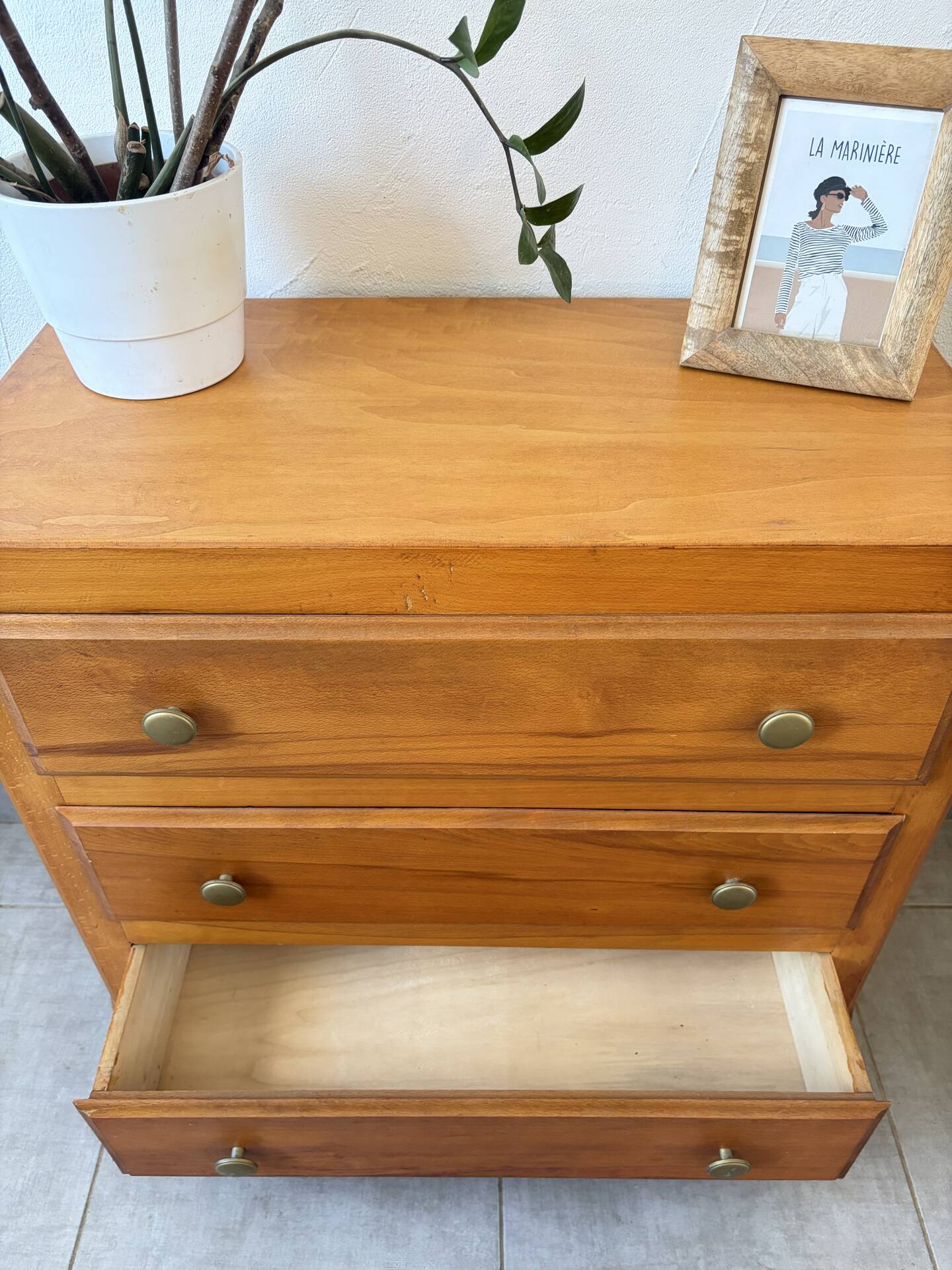 Vintage oak chest of drawers