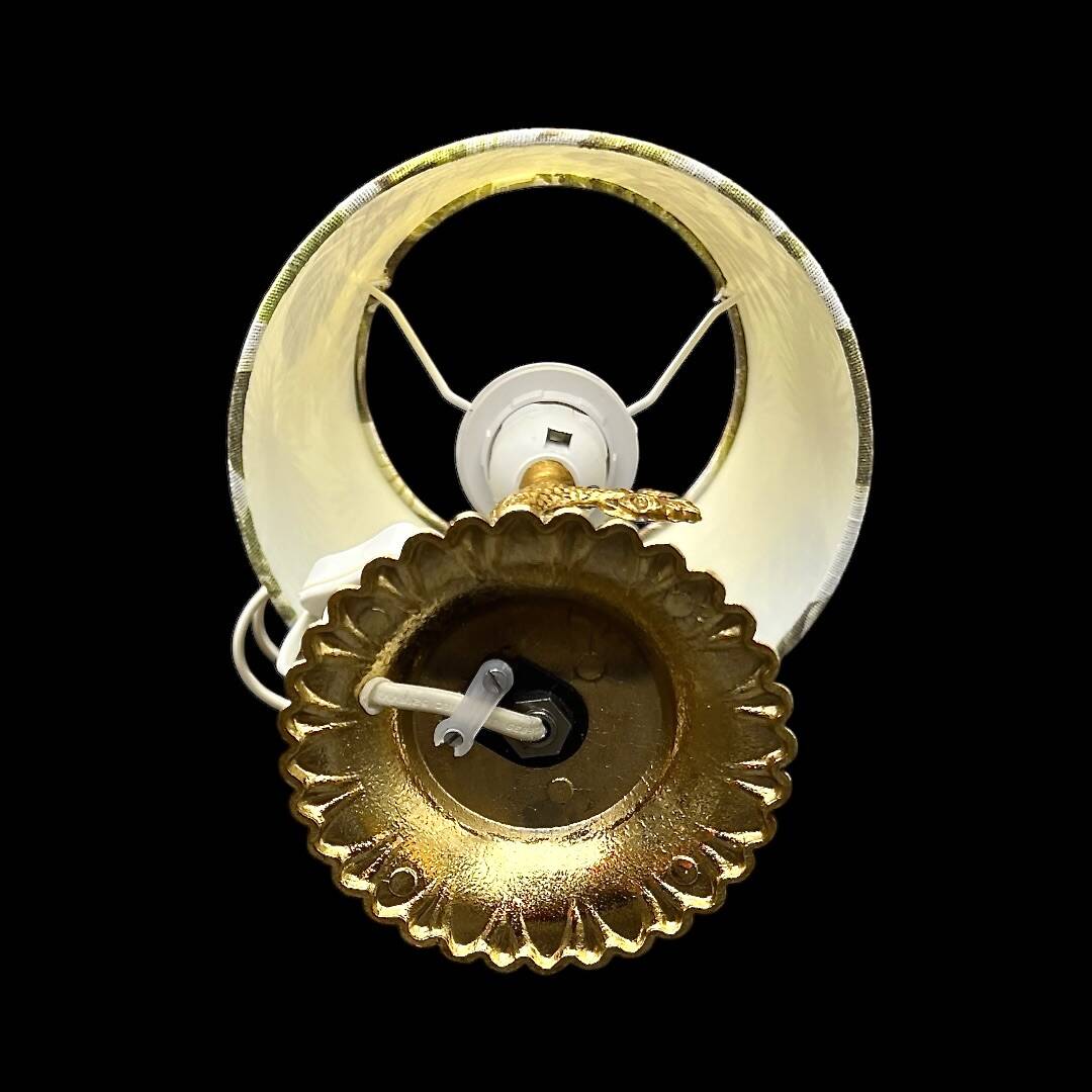 Small vintage lamp in brass & onyx – fish motif – 1950s/60s