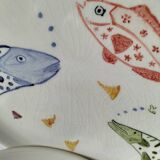 Set of two large ceramic plates – fish "head to tail" design