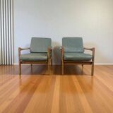 Set of 2 vintage armchairs / club seats / single seats