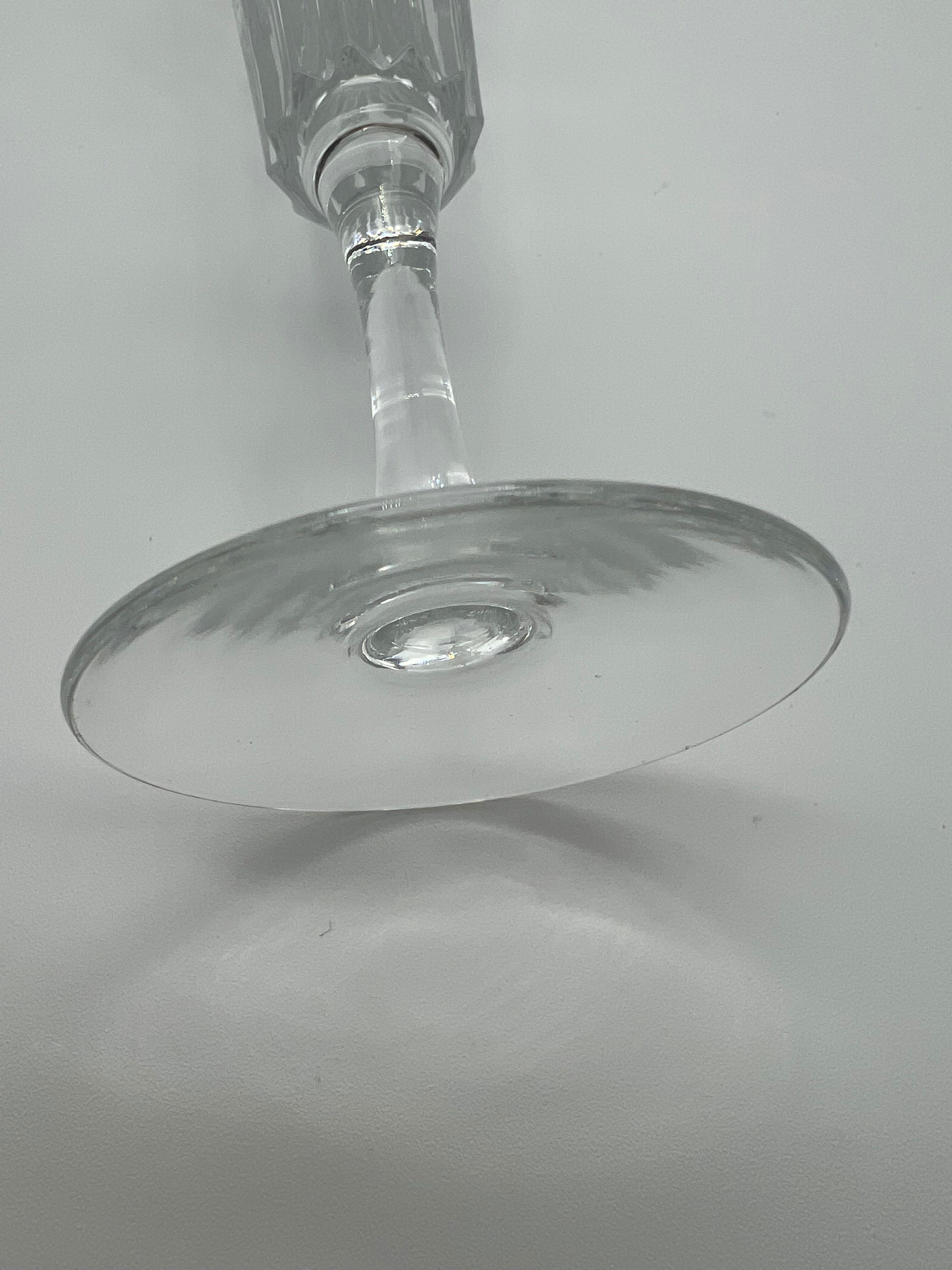 3 flutes champagne glasses