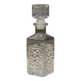Carafe en verre ciselé