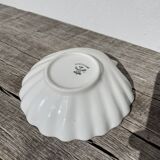White porcelain shell bowl