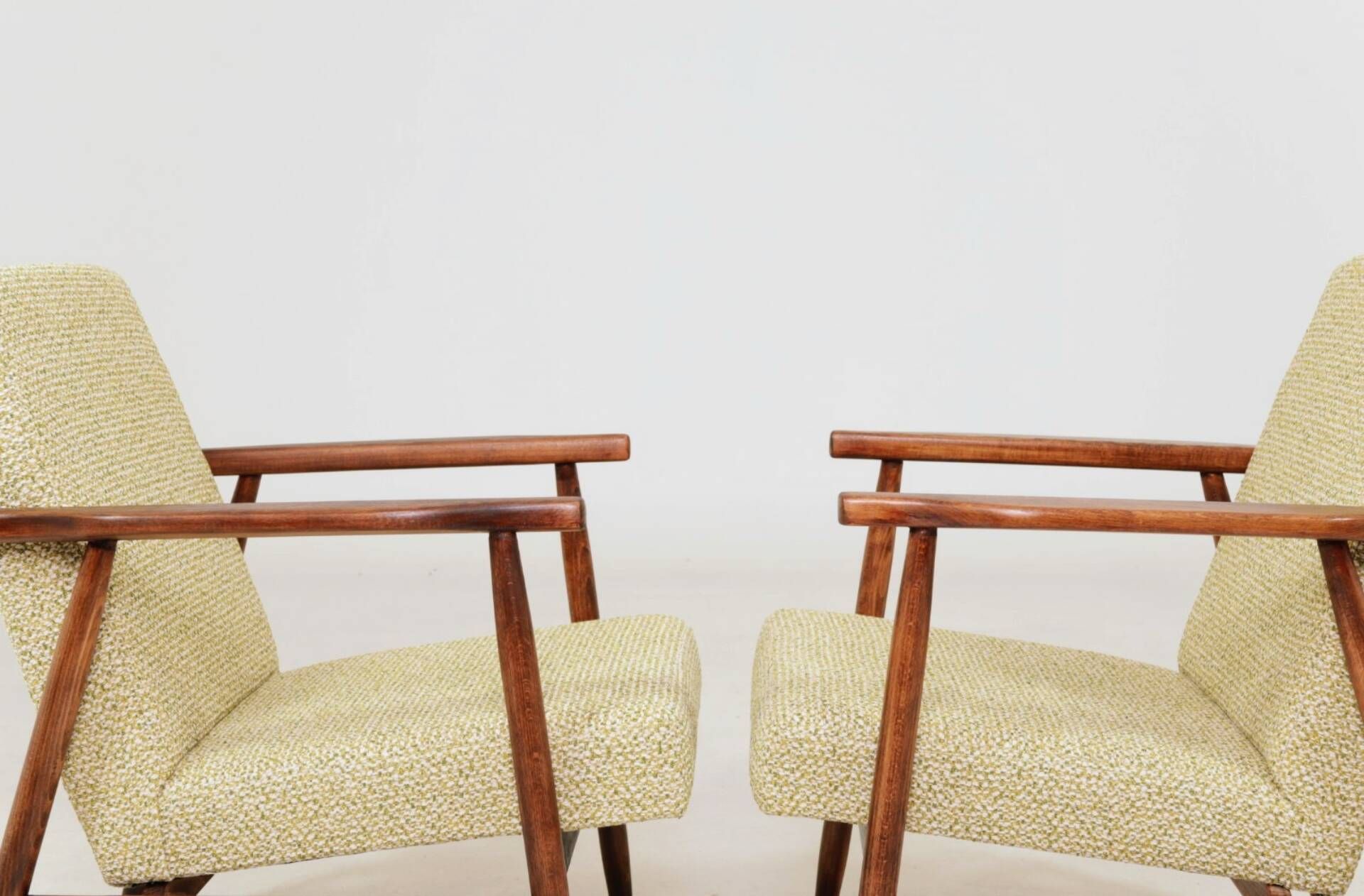 Pair de fauteuils vintage vert nebula 1970s