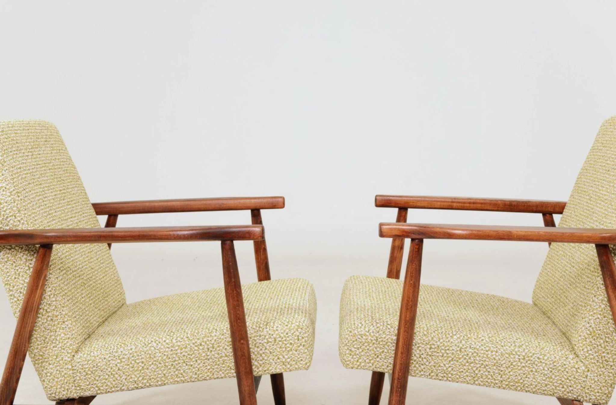 Pair de fauteuils vintage vert nébuleuse années 1970
