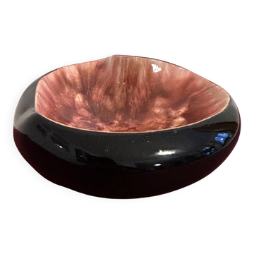 Ceramic ashtray