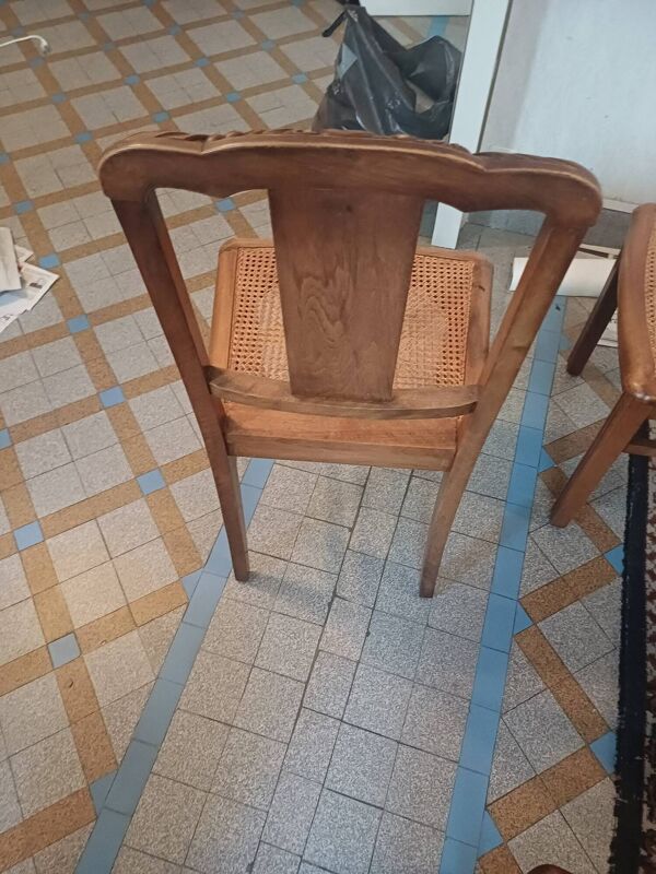 Chaises cannees