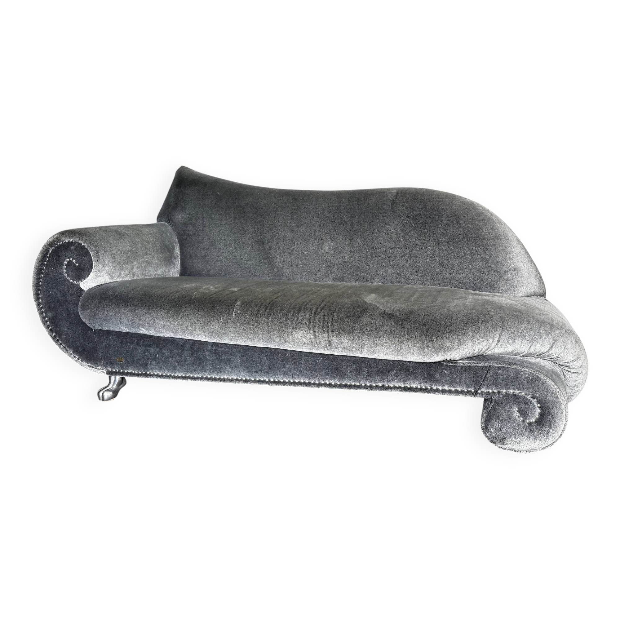 Bretz GAUDI – Iconic sofa in silver grey velvet