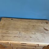 Pant chest of drawers
