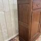 Armoire basse en chêne massif